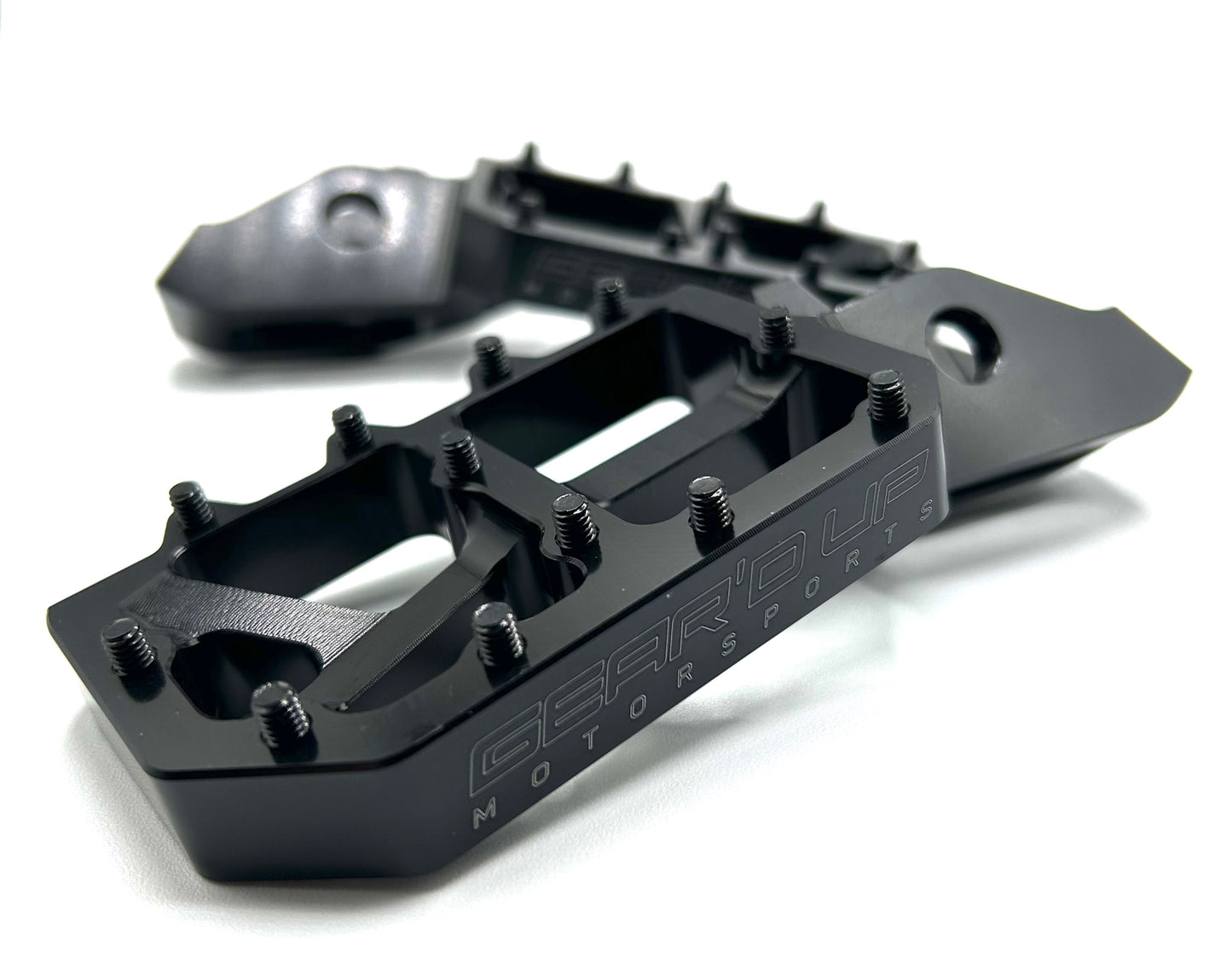 Ultra Bee Foot Pegs