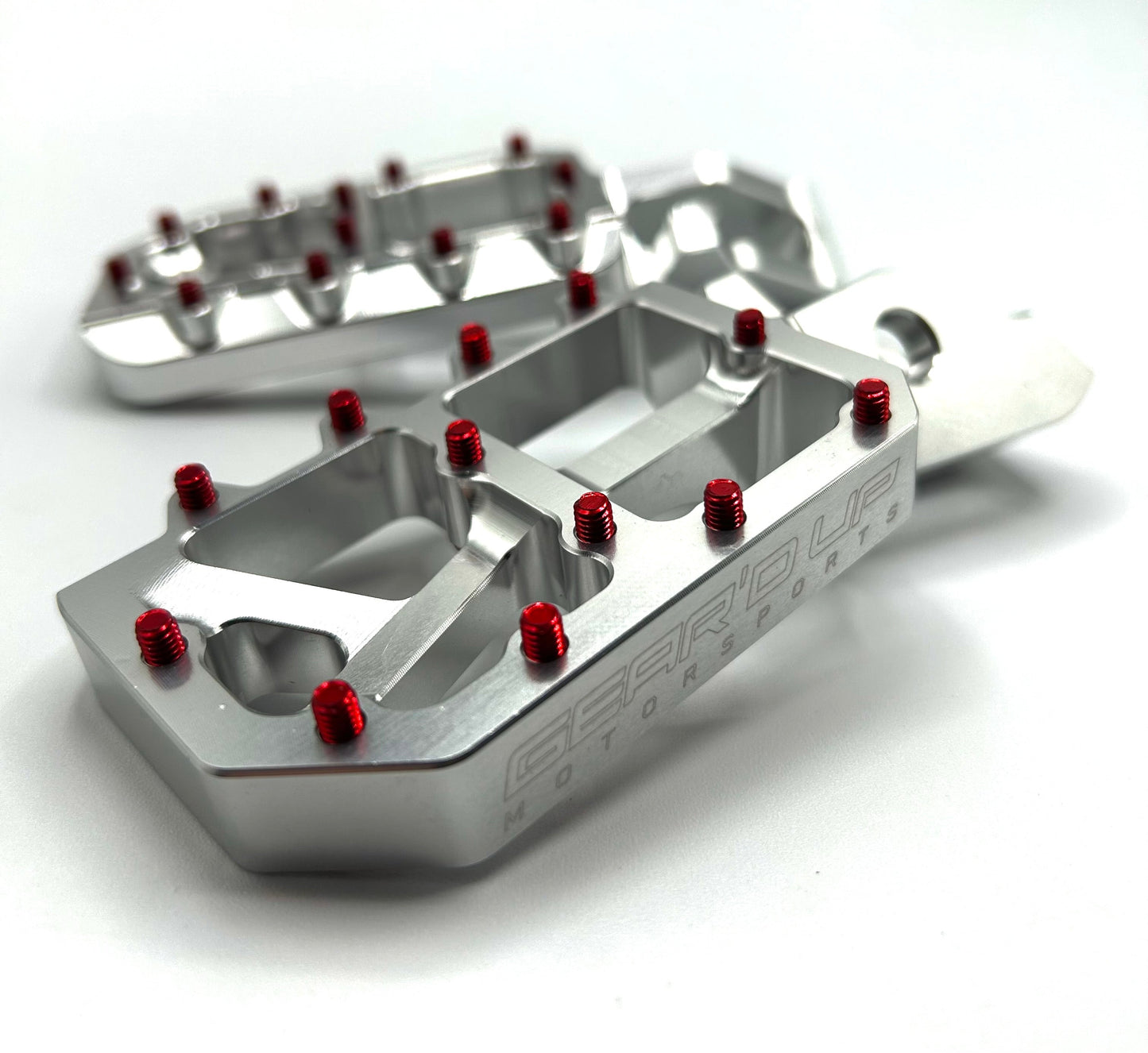 Ultra Bee Foot Pegs