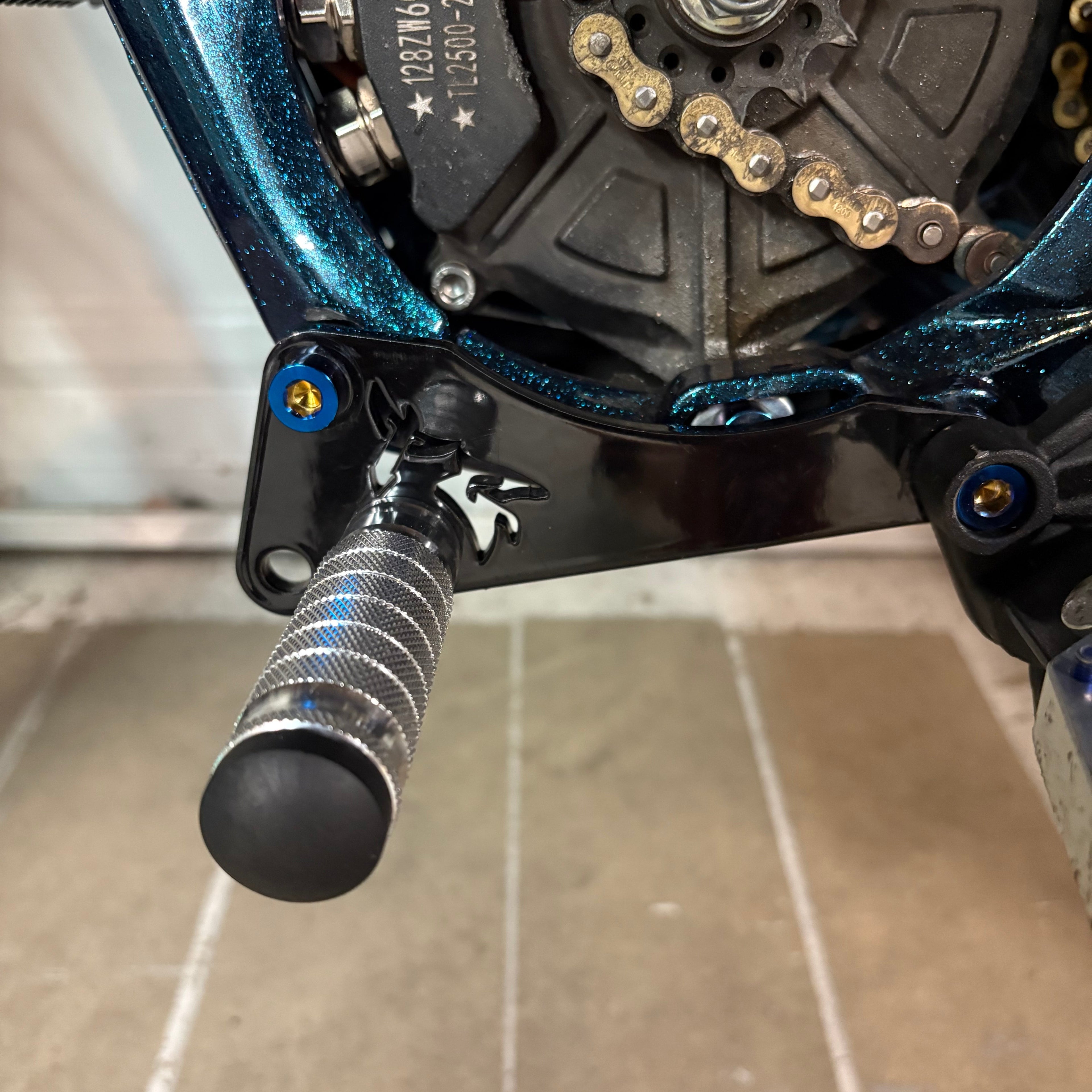 Talaria X3 footlock and bracket