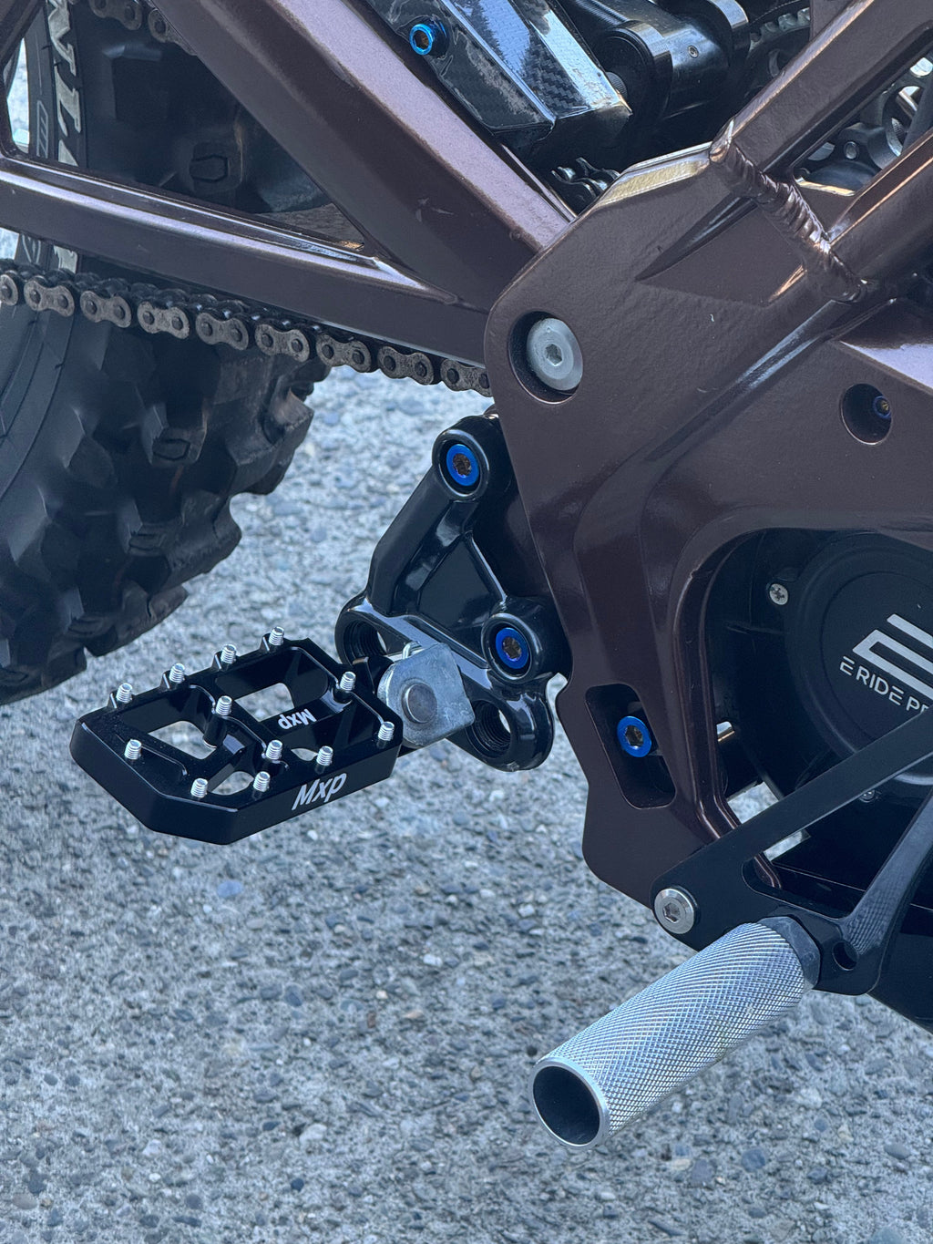 Peg Mount Titanium Bolts